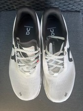 CLOUDMONSTER On Running / 43